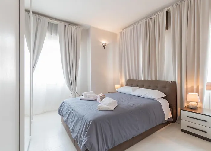 Appartamento Ospedale Civile 5 - F&L Apartment